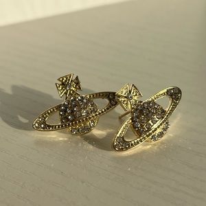 ⚜️Sparkling Planet Stud Earrings A Perfect Gift 4 the Stylish Woman in Your Life